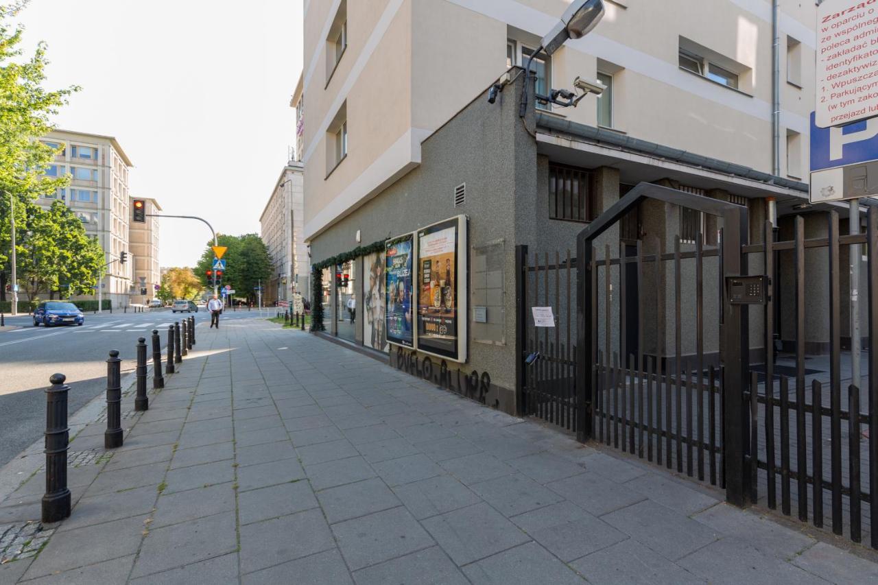 Apartments City Center Krucza By Renters ワルシャワ エクステリア 写真
